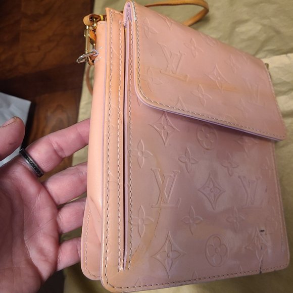LOUIS VUITTON VINTAGE PINK PURSE WITH MONOGRAMS NEEDS RESTORATION. - Picture 14 of 16
